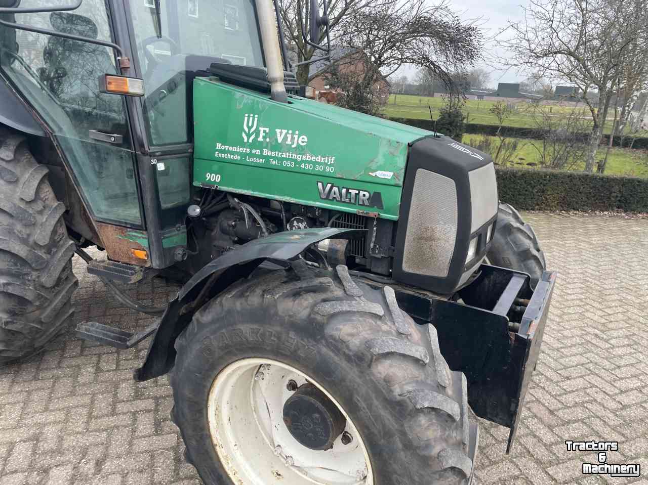 Tractor / Trekker Valtra 900