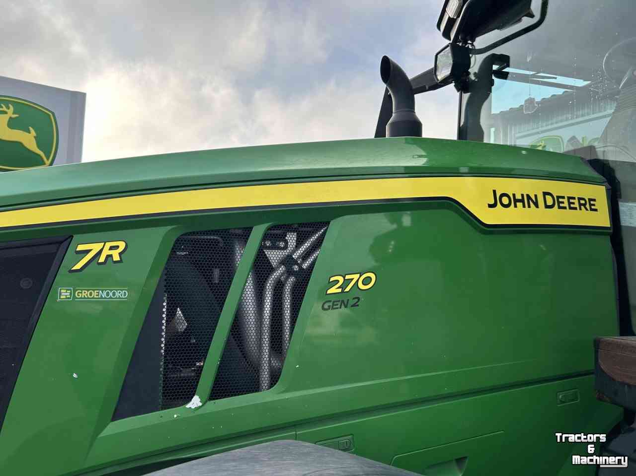 Tractor / Trekker John Deere 7R 270