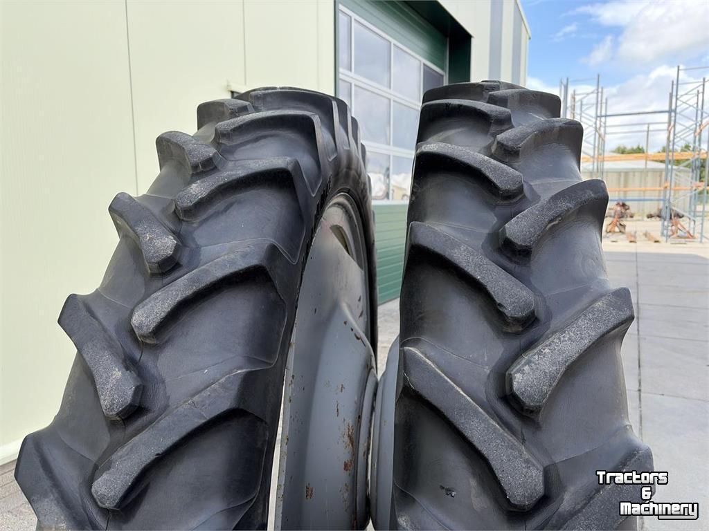 Overige traktoren en toebehoren Michelin 270/95R48 & 12.4R28 cultuurwiel set