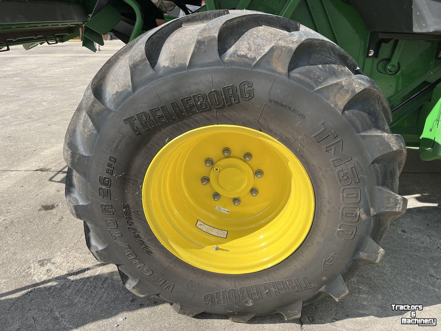 Maaidorser / Combine John Deere T660