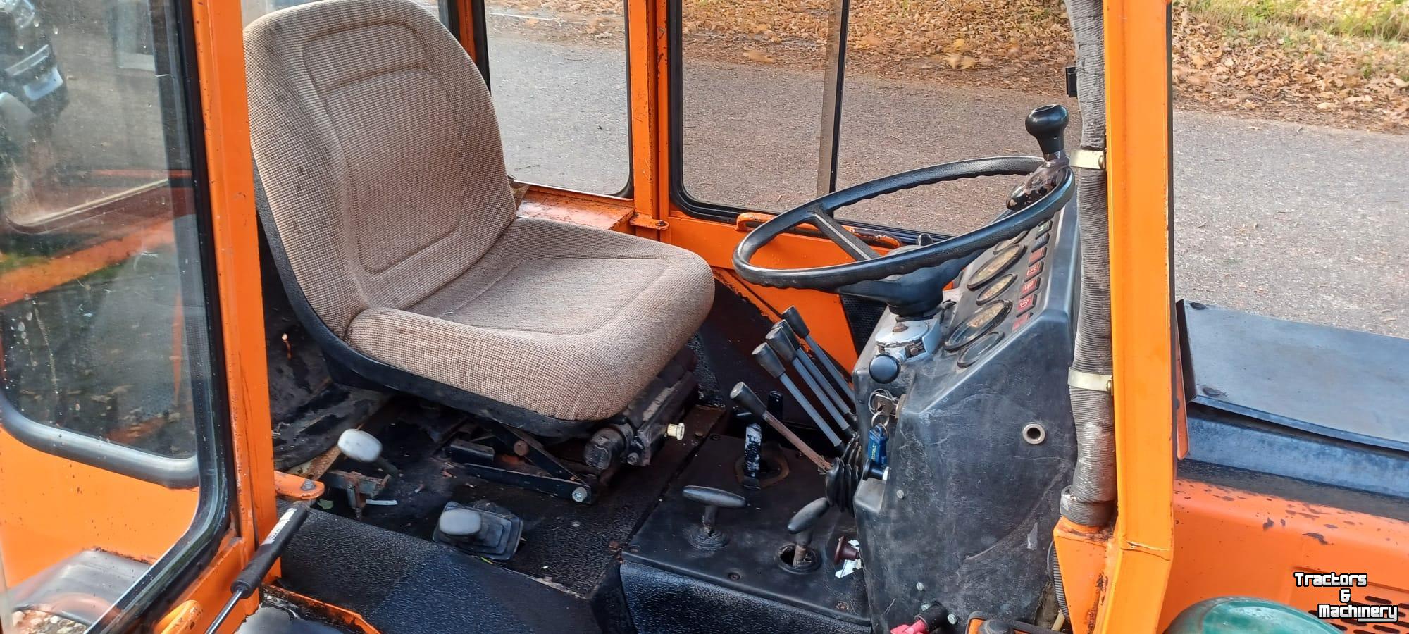 Smalspoor tractor Holder p30