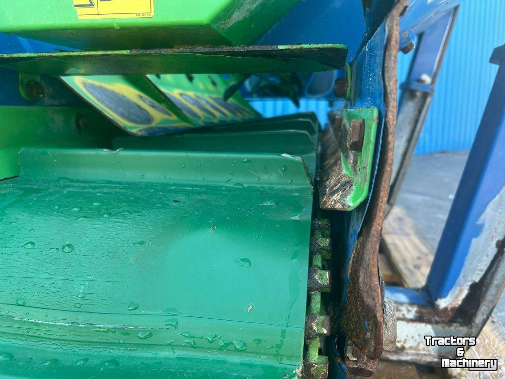 Zaagselstrooier voor boxen Ceres CBS-850 Boxenstrooier euro