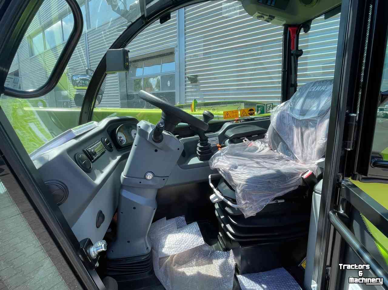 Verreiker Claas Scorpion 635 verreiker