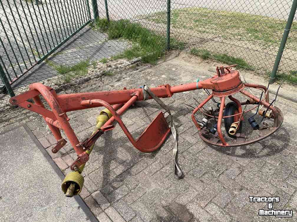 Schudder PZ Strela in onderdelen