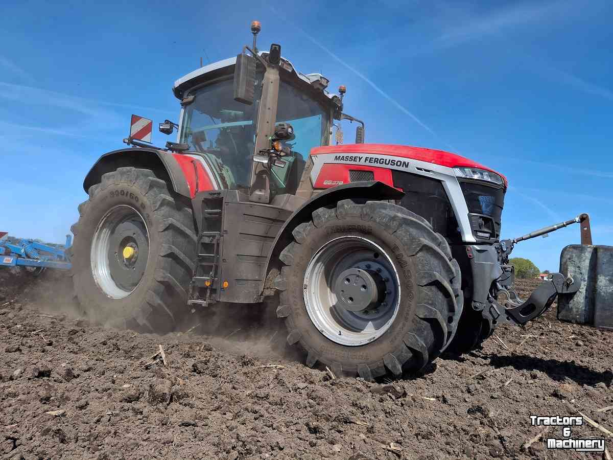 Tractor / Trekker Massey Ferguson 9S.370 Dyna-VT Exclusive, BJ2025, Demo!
