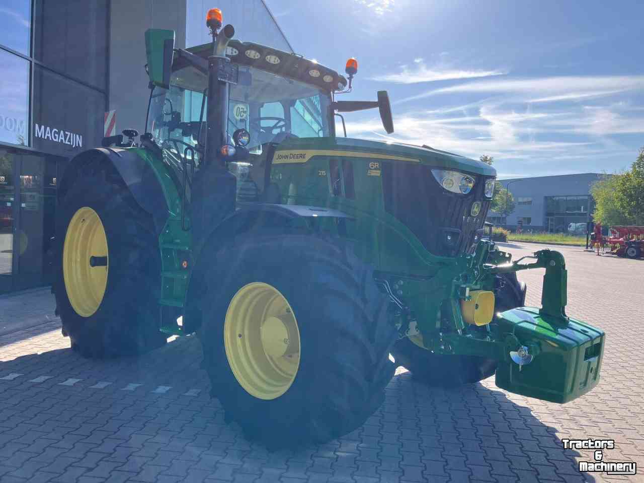 Tractor / Trekker John Deere 6R 215