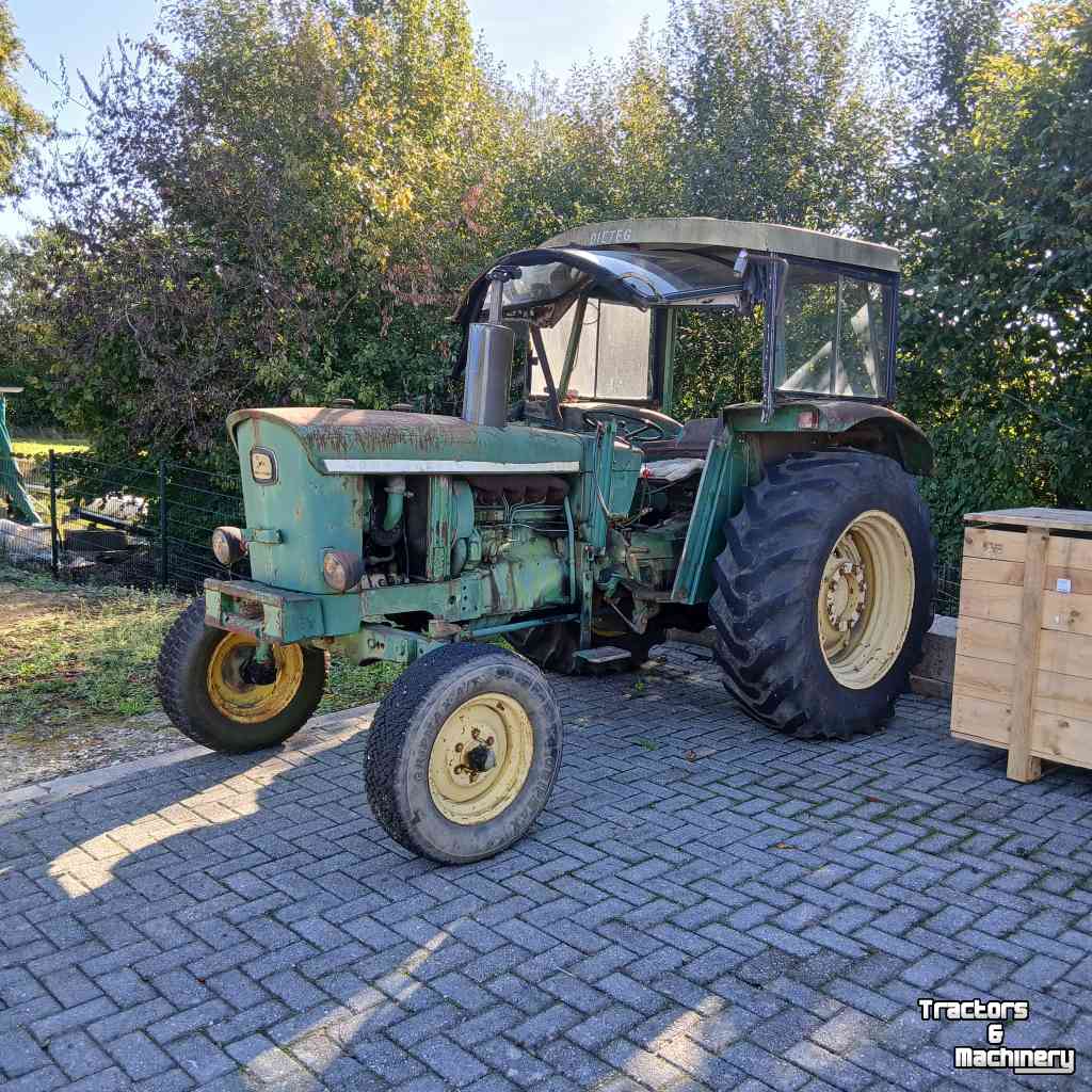 Tractor / Trekker  2030 S