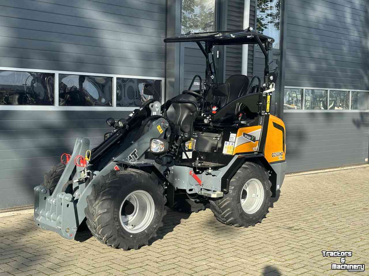 Shovel / Wiellader / Kniklader Giant G2500 X-xtra HD