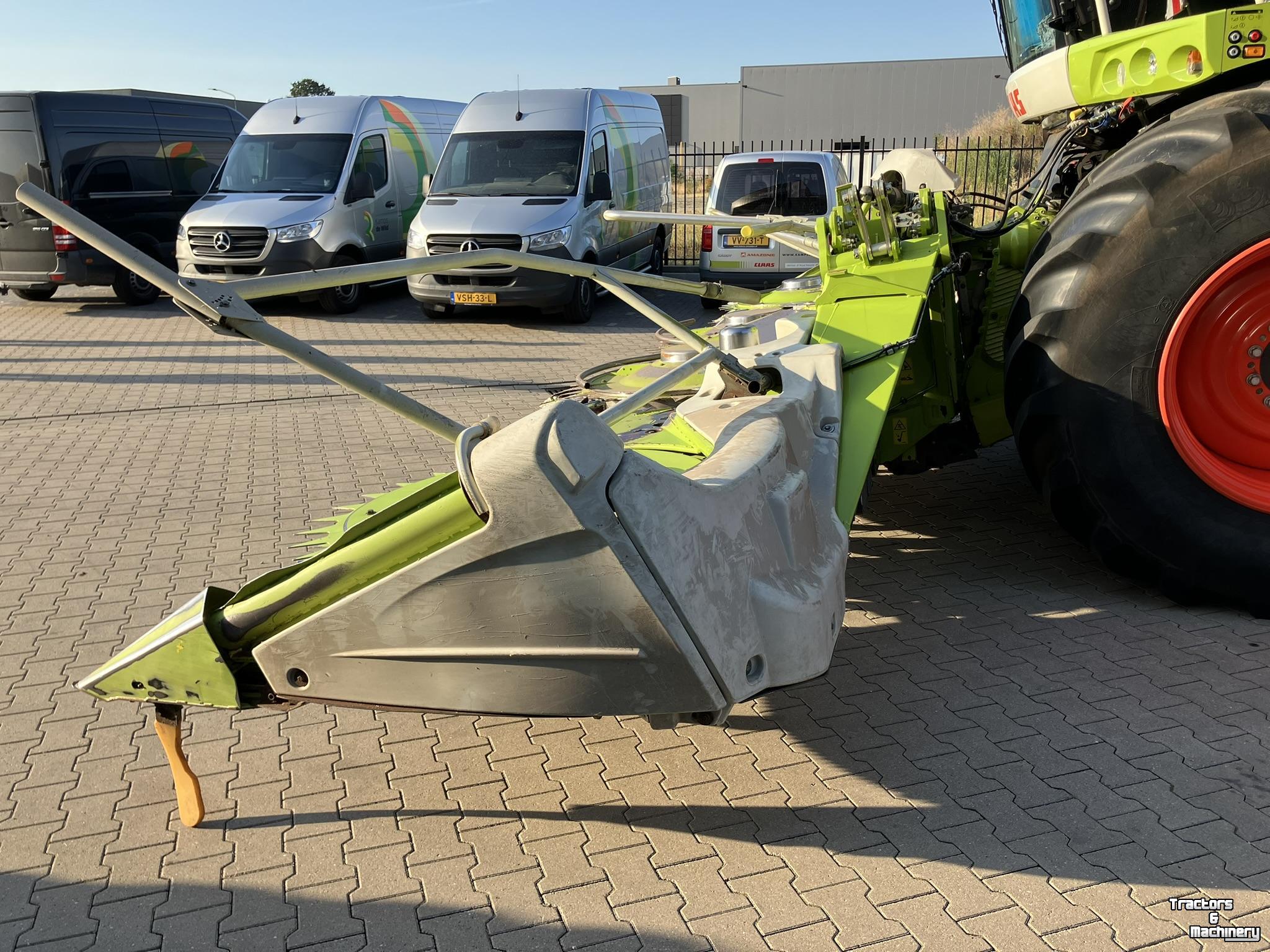 Maisbek Claas ORBIS 750 3T