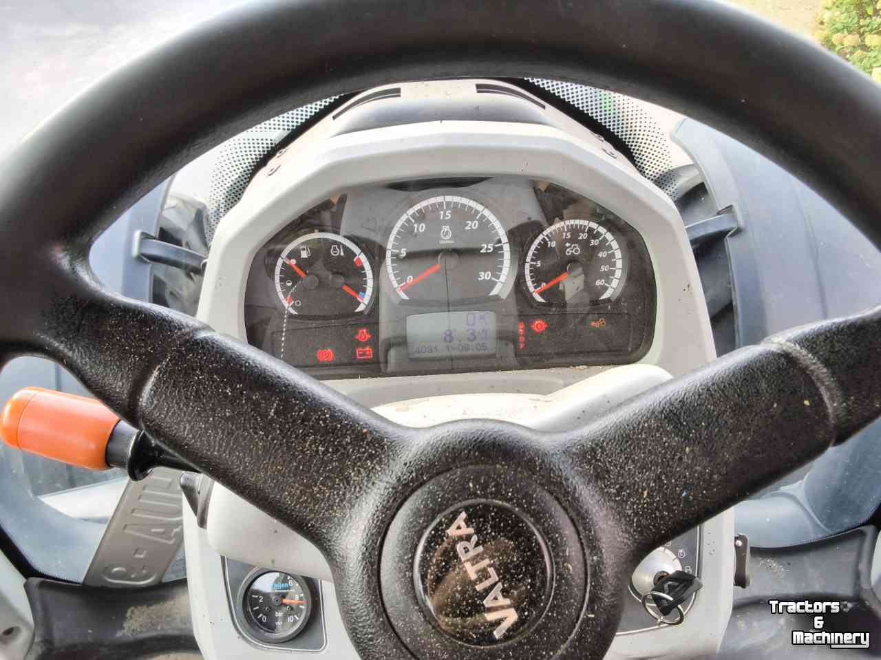 Tractor / Trekker Valtra N134 Direct