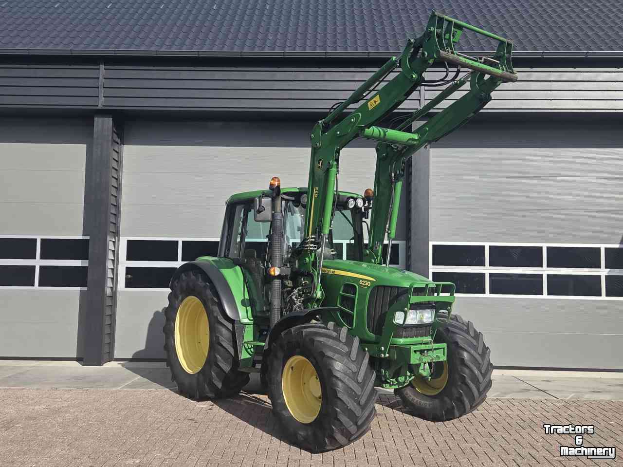 Tractor / Trekker John Deere 6230 Premium Power Quad