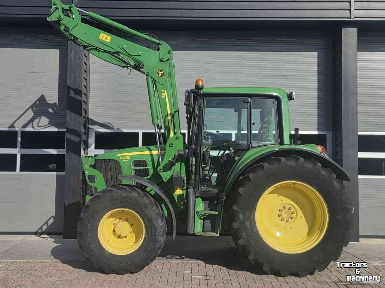 Tractor / Trekker John Deere 6230 Premium Power Quad