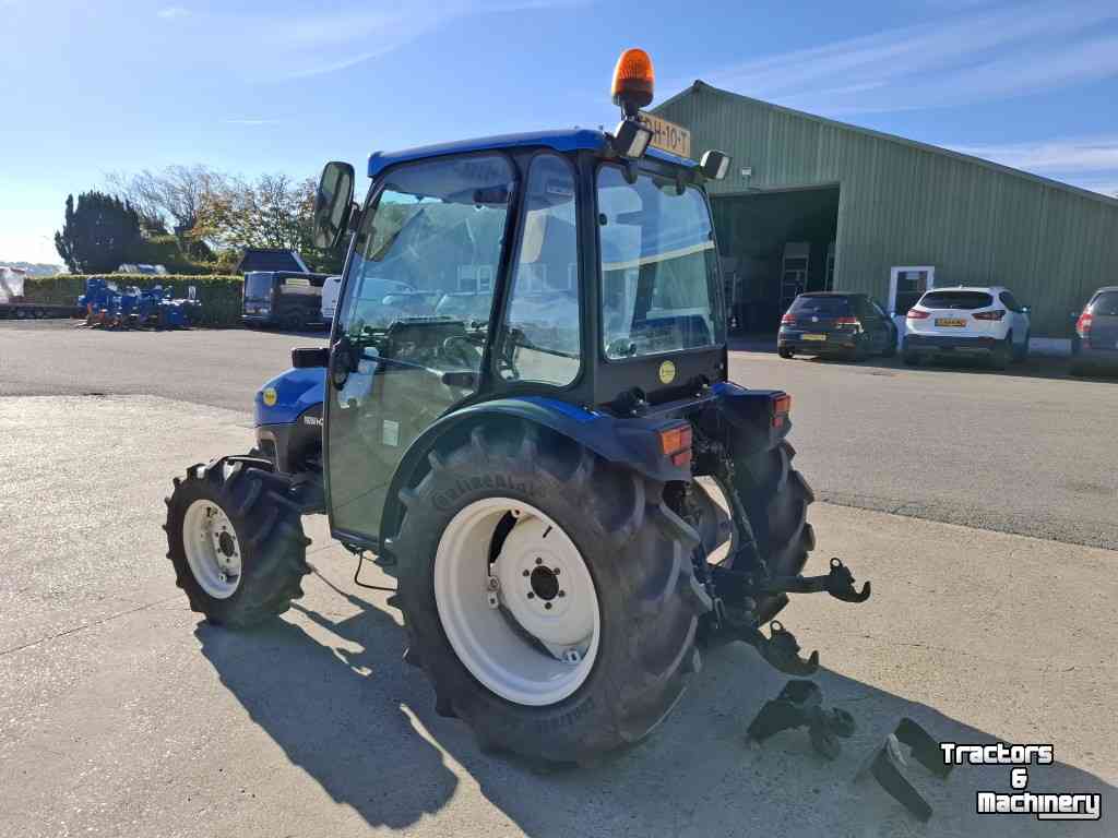 Compact tractor New Holland TCE 45 met fronthef en -PTO