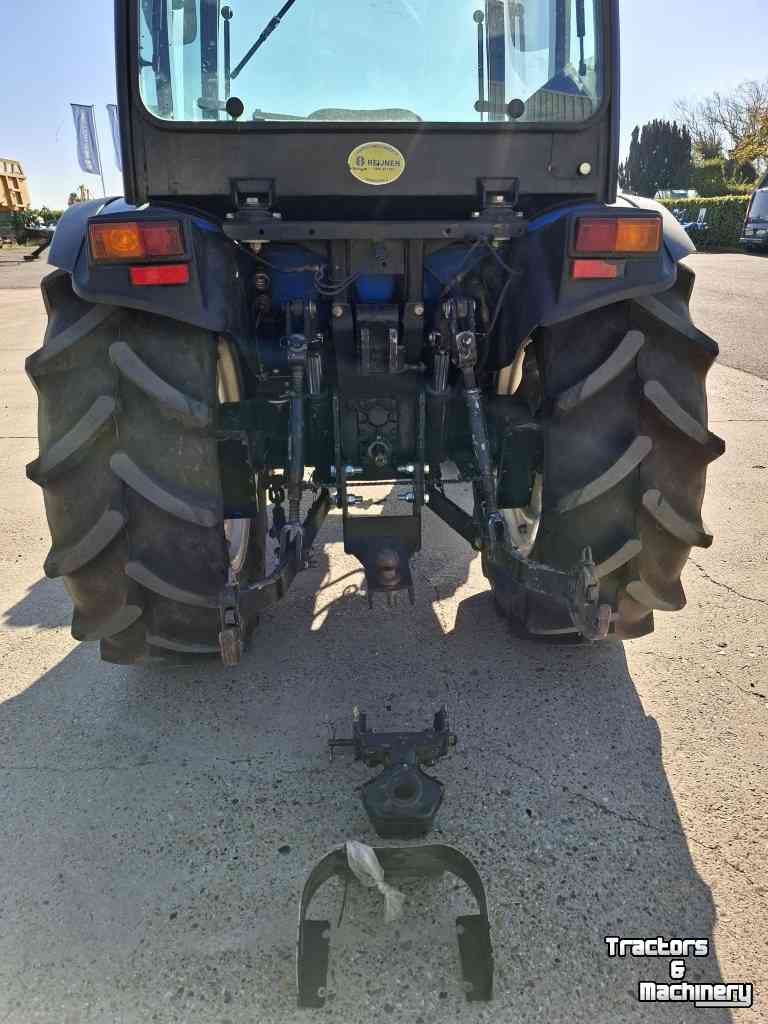 Compact tractor New Holland TCE 45 met fronthef en -PTO