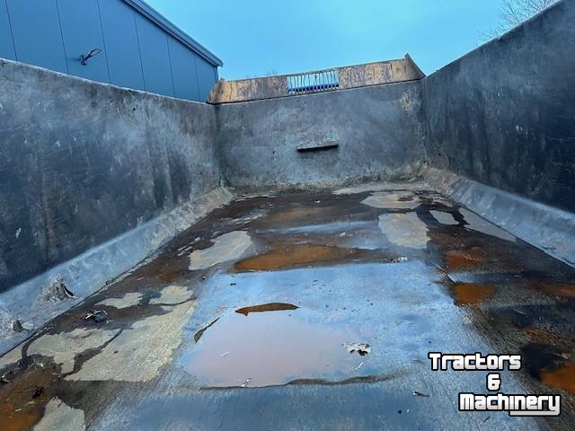 Kipper / Kiepwagen / Landbouwkipper Beco Gigant 240 Gronddumper