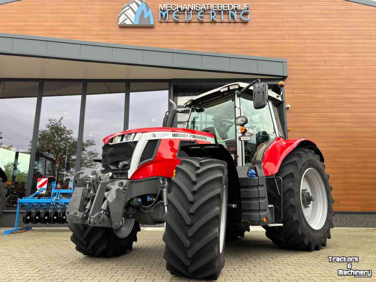 Tractor / Trekker Massey Ferguson 7S.180 DYNA- VT EXCLUSIVE