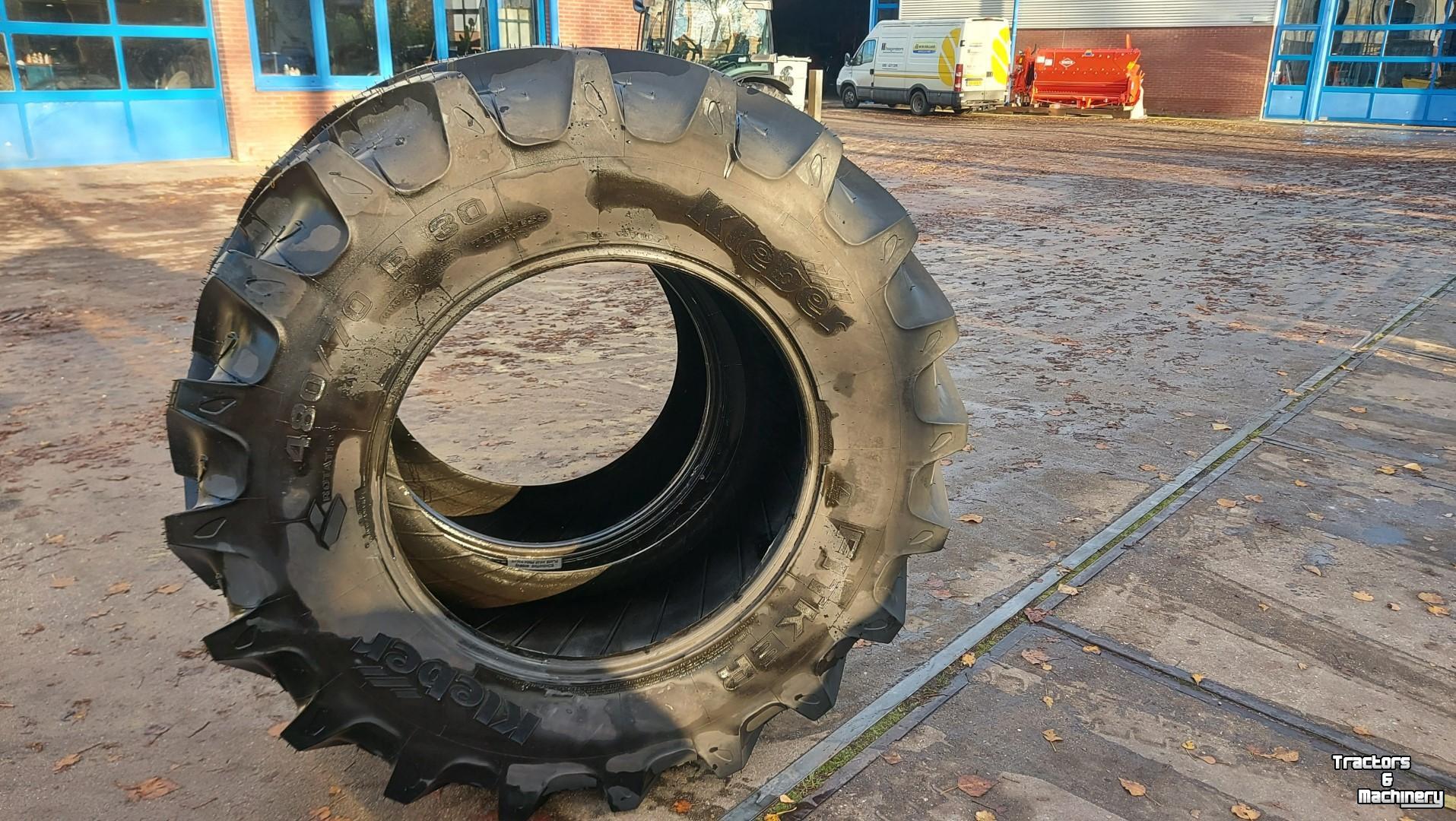 Wielen, Banden, Velgen & Afstandsringen Kleber 480/70R30