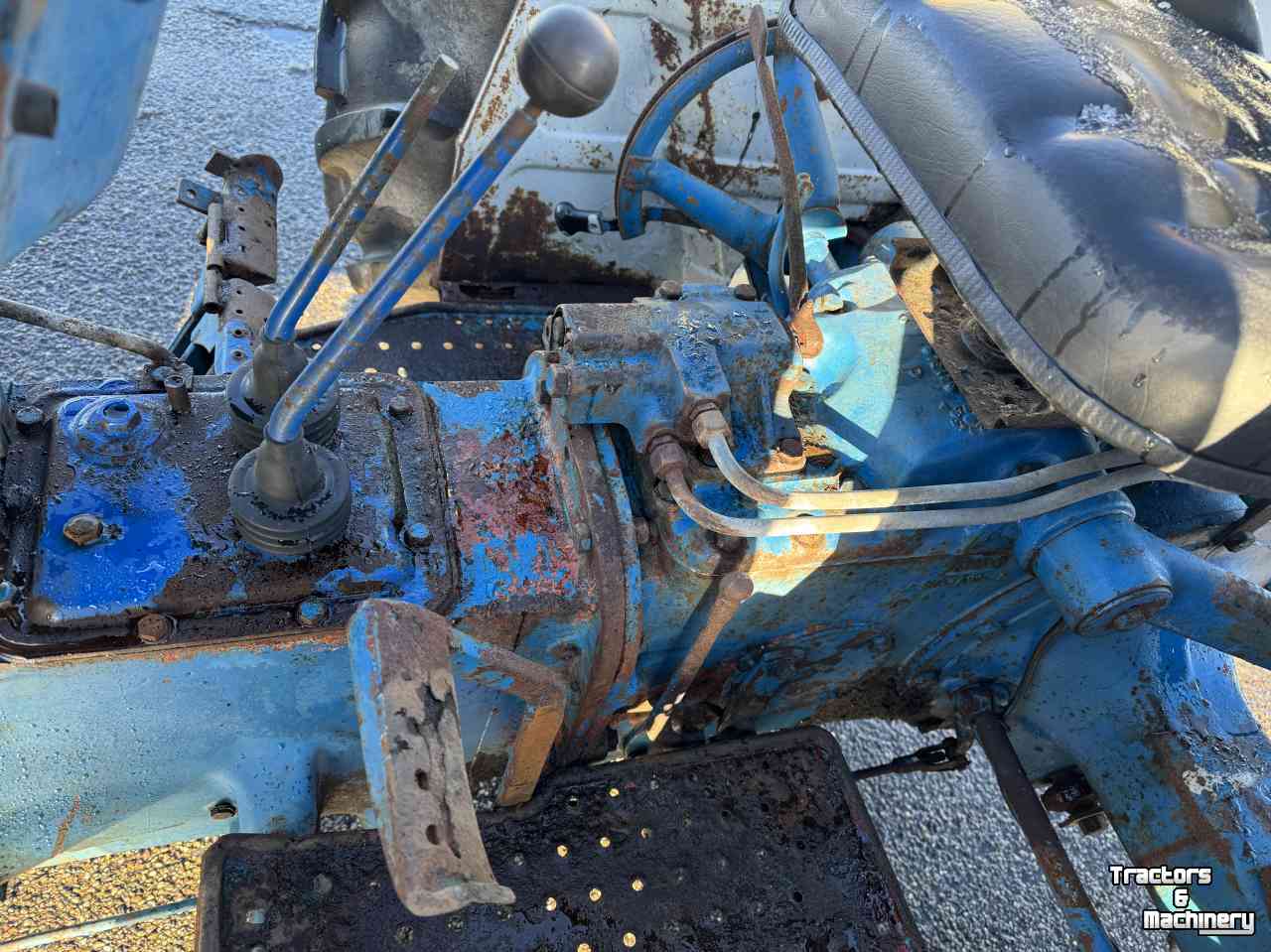 Tweewielige tuintractor Ford 3000