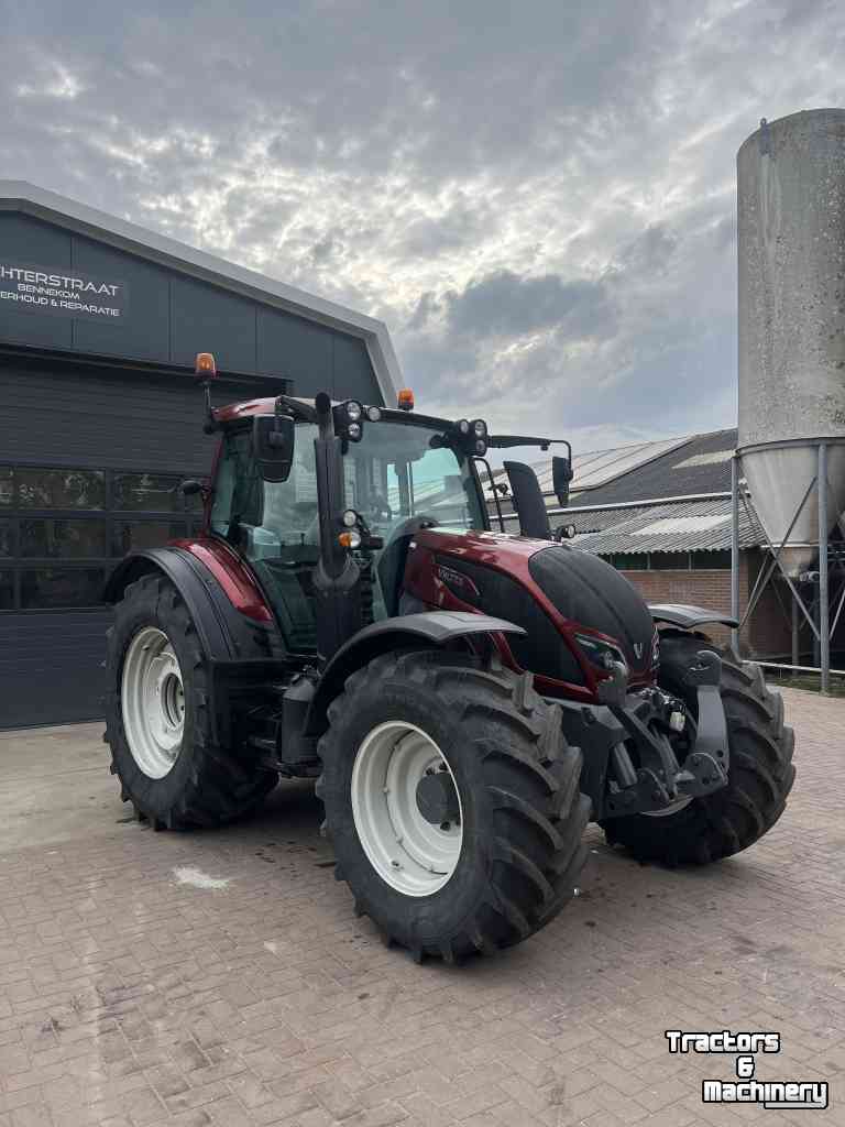 Tractor / Trekker Valtra N174