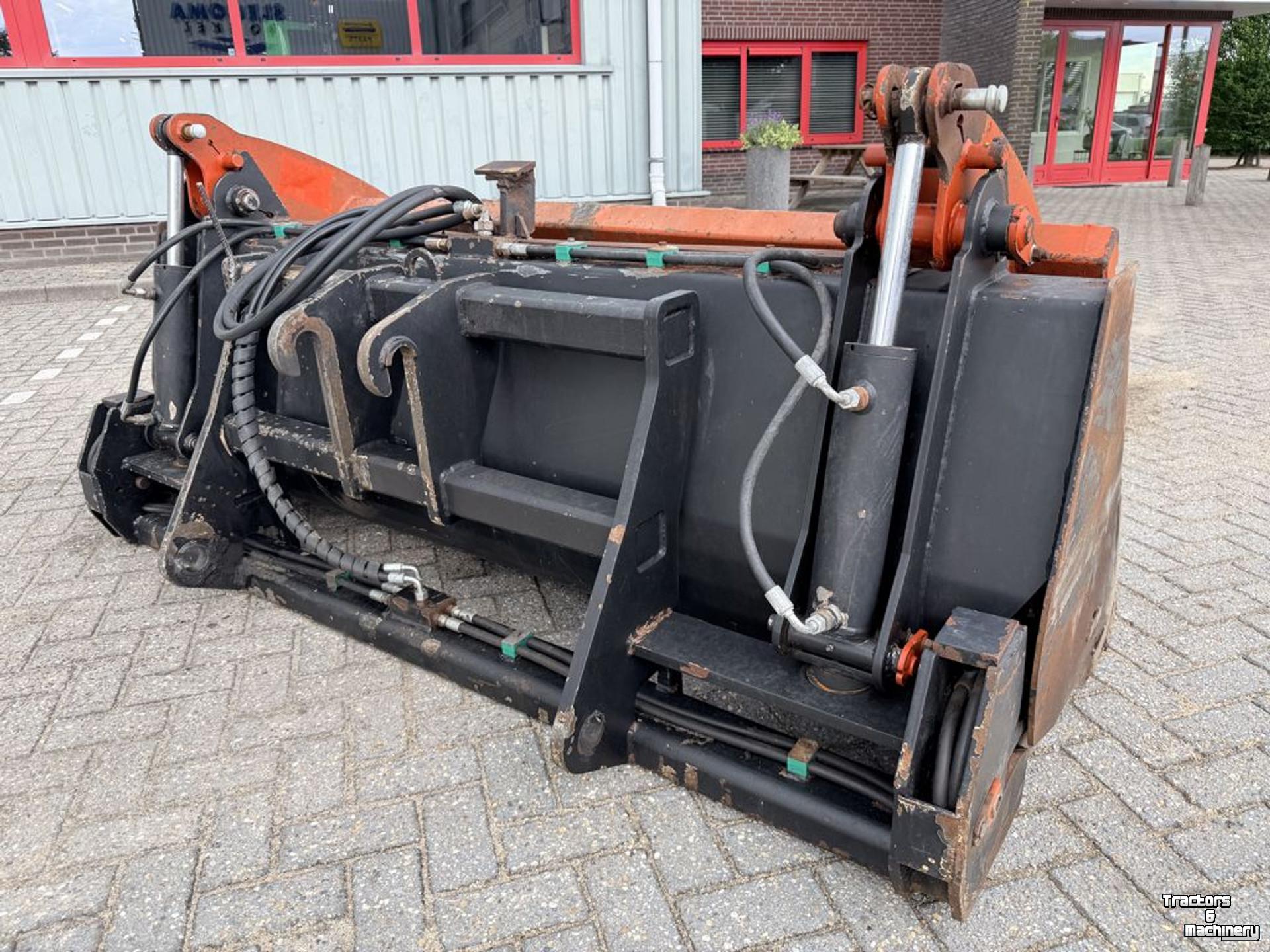 Shovel / Wiellader / Kniklader Hekamp Hoogkiepbak 220
