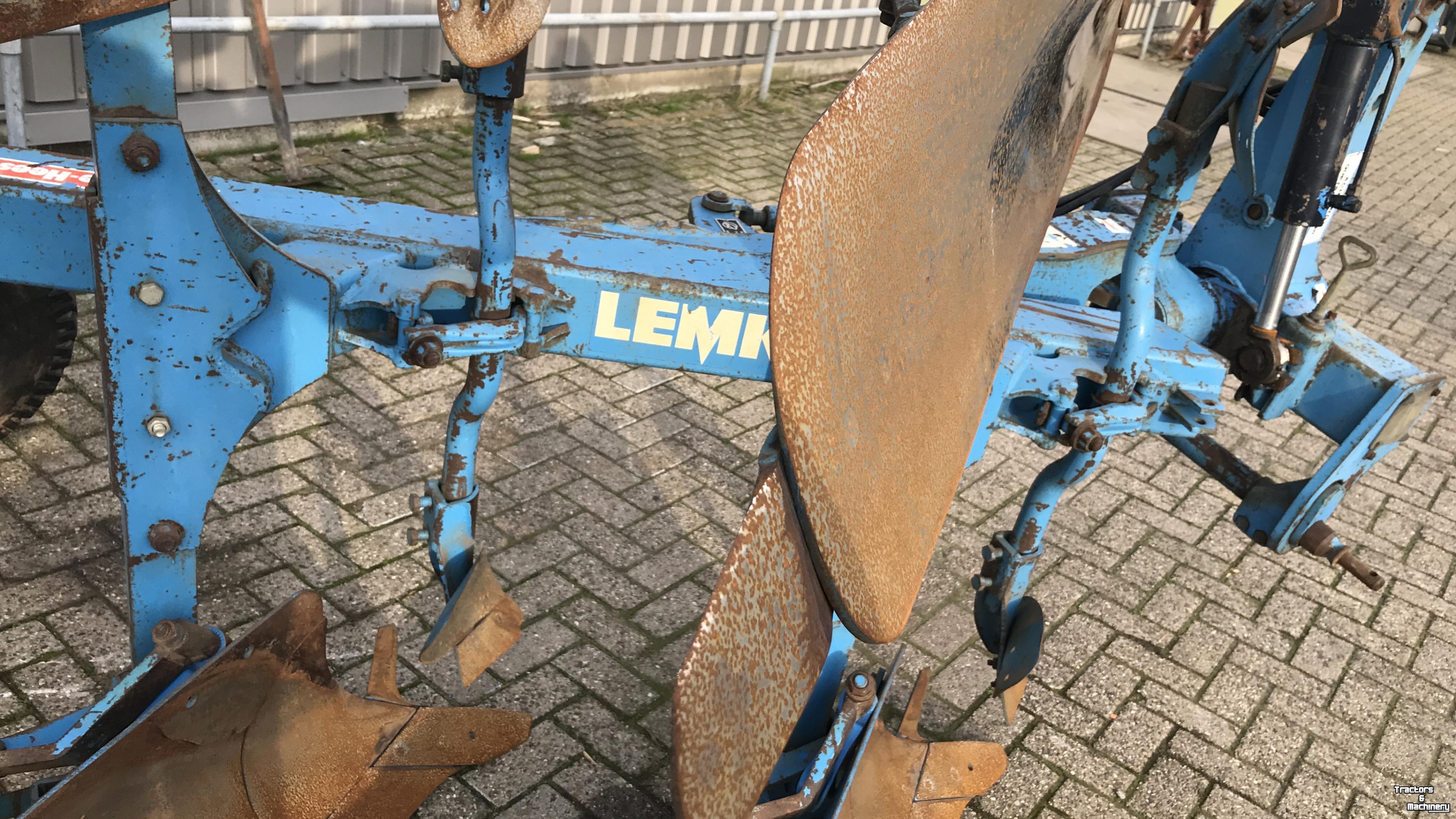 Ploegen Lemken Opal 140 4 schaar