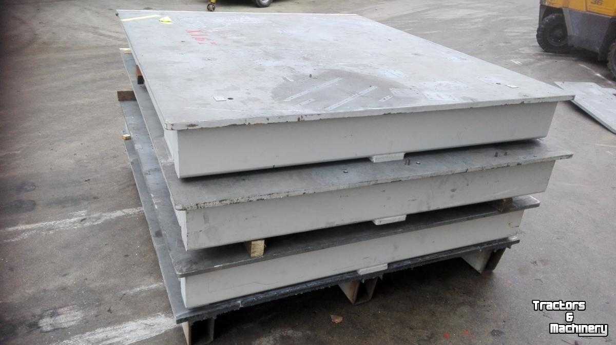 Werktafel  Stalen gevlakte platen geschikt voor werktafel