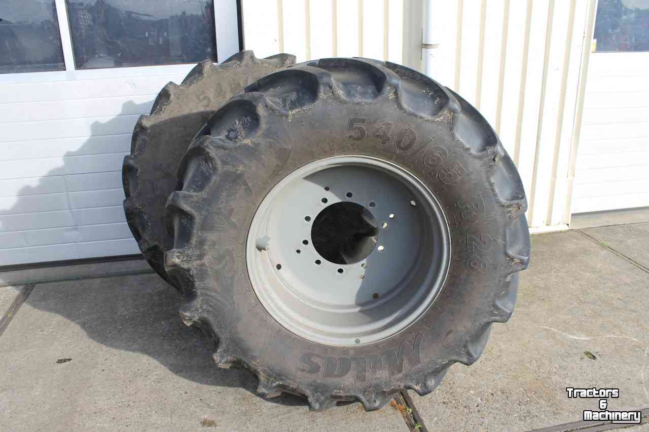 Wielen, Banden, Velgen & Afstandsringen Mitas 540/65R28 SFT Super Flexion Tire voorbanden velgen trekkerbanden wielen 10-gaats tractorbanden