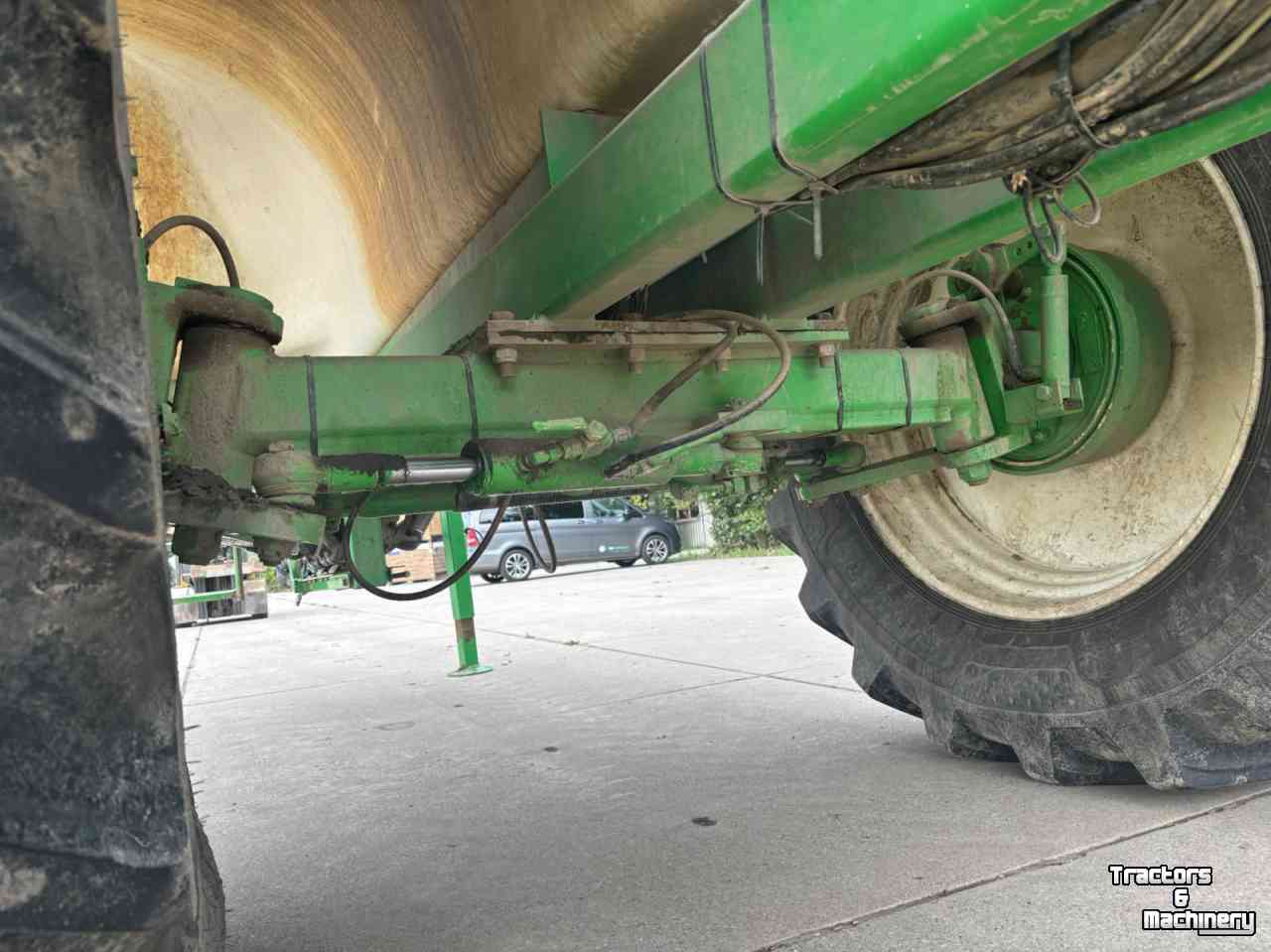 Getrokken Veldspuit CHD F4140