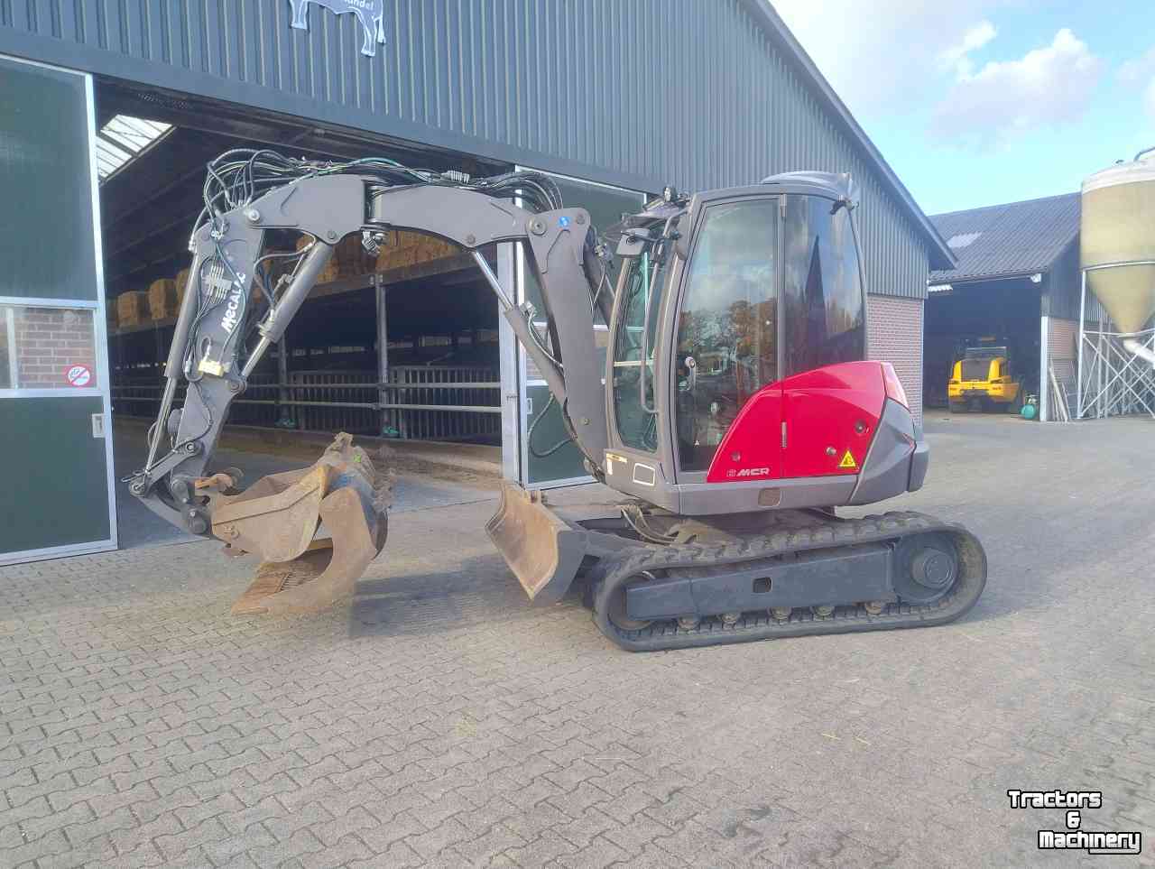 Graafmachine Mecalac 6mcr