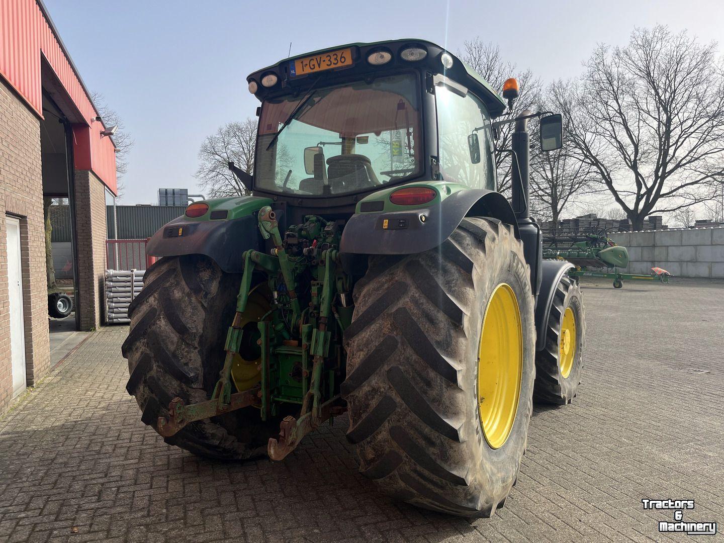 Tractor / Trekker John Deere 6155R