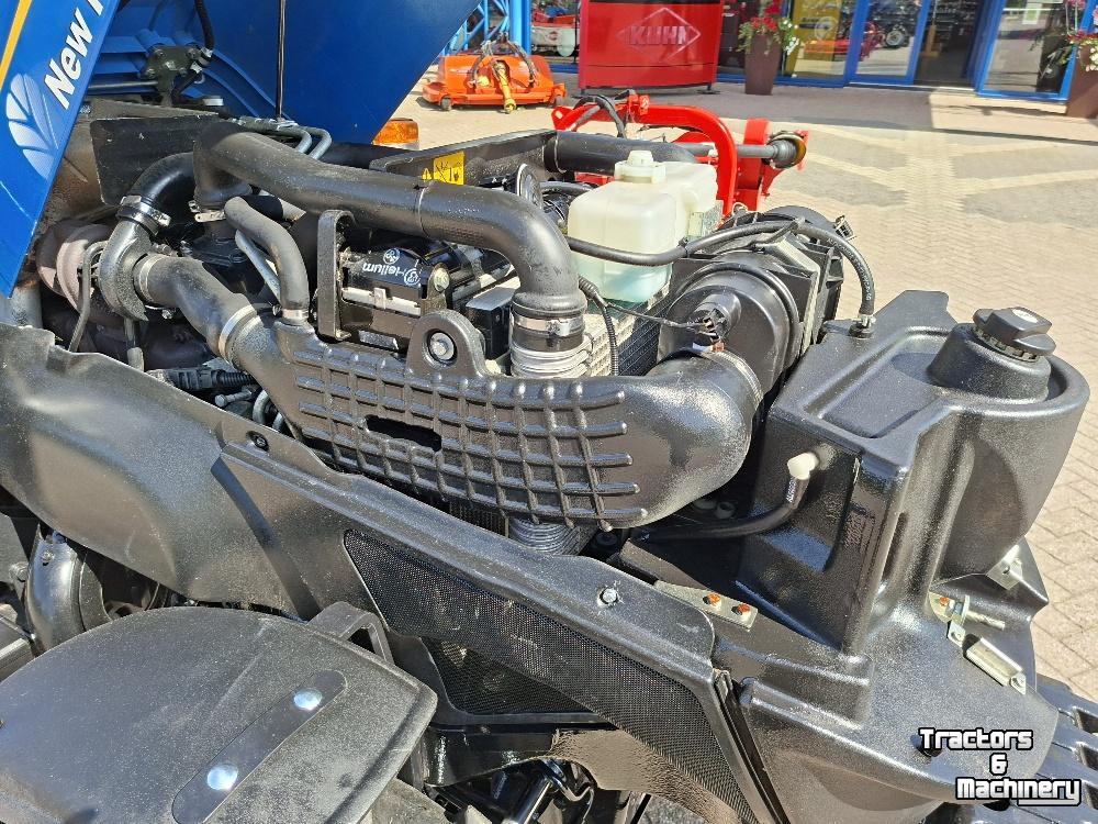 Tractor / Trekker New Holland TRACTOR T4020V ROPS 4WD