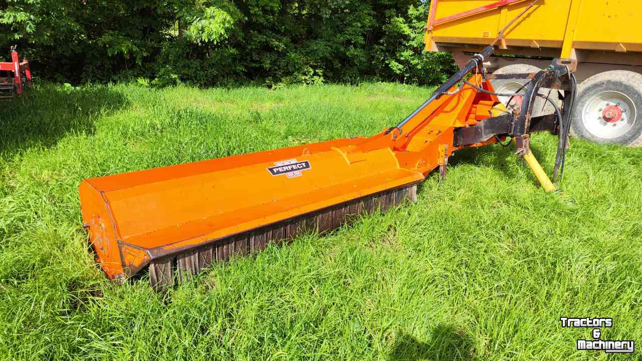 Klepelmaaier Perfect ZF2-210 zijklepelmaaier