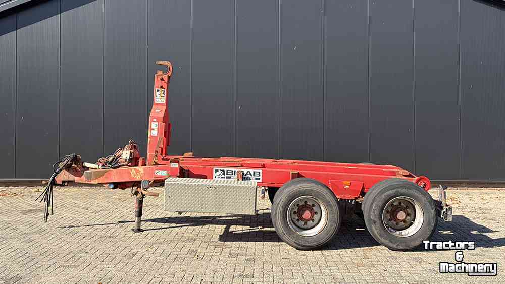 Container haakarm-carrier Bigab 10-14
