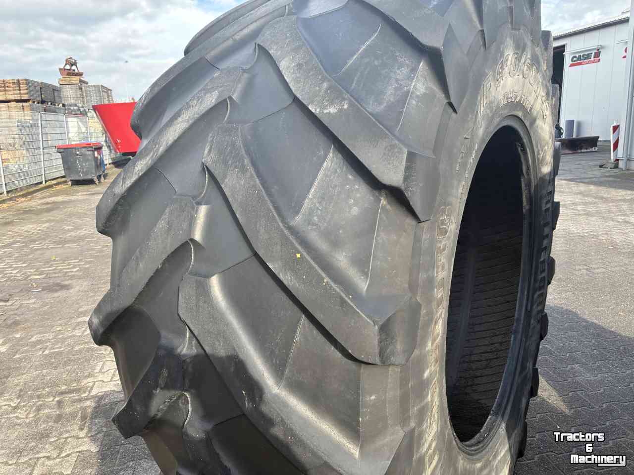Wielen, Banden, Velgen & Afstandsringen Trelleborg IF 900/60R42