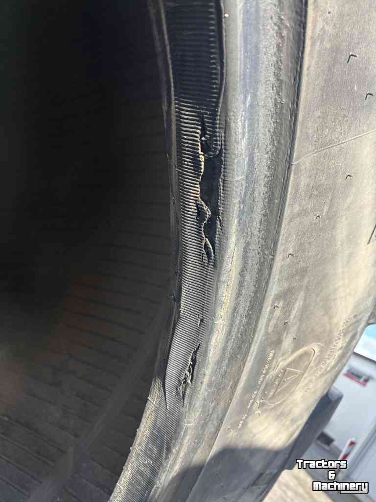 Wielen, Banden, Velgen & Afstandsringen Trelleborg IF 900/60R42