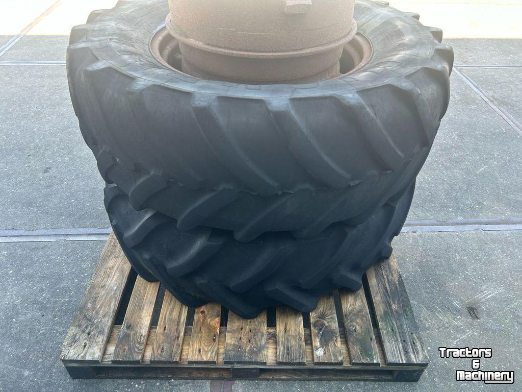 Wielen, Banden, Velgen & Afstandsringen Michelin Dubbelwiel passend aan 25 Inch velg+haak