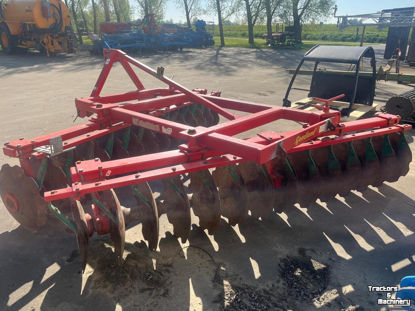 Schijveneg Goudland HD 28