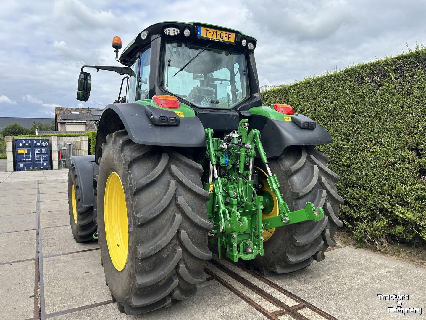 Tractor / Trekker John Deere 6195M