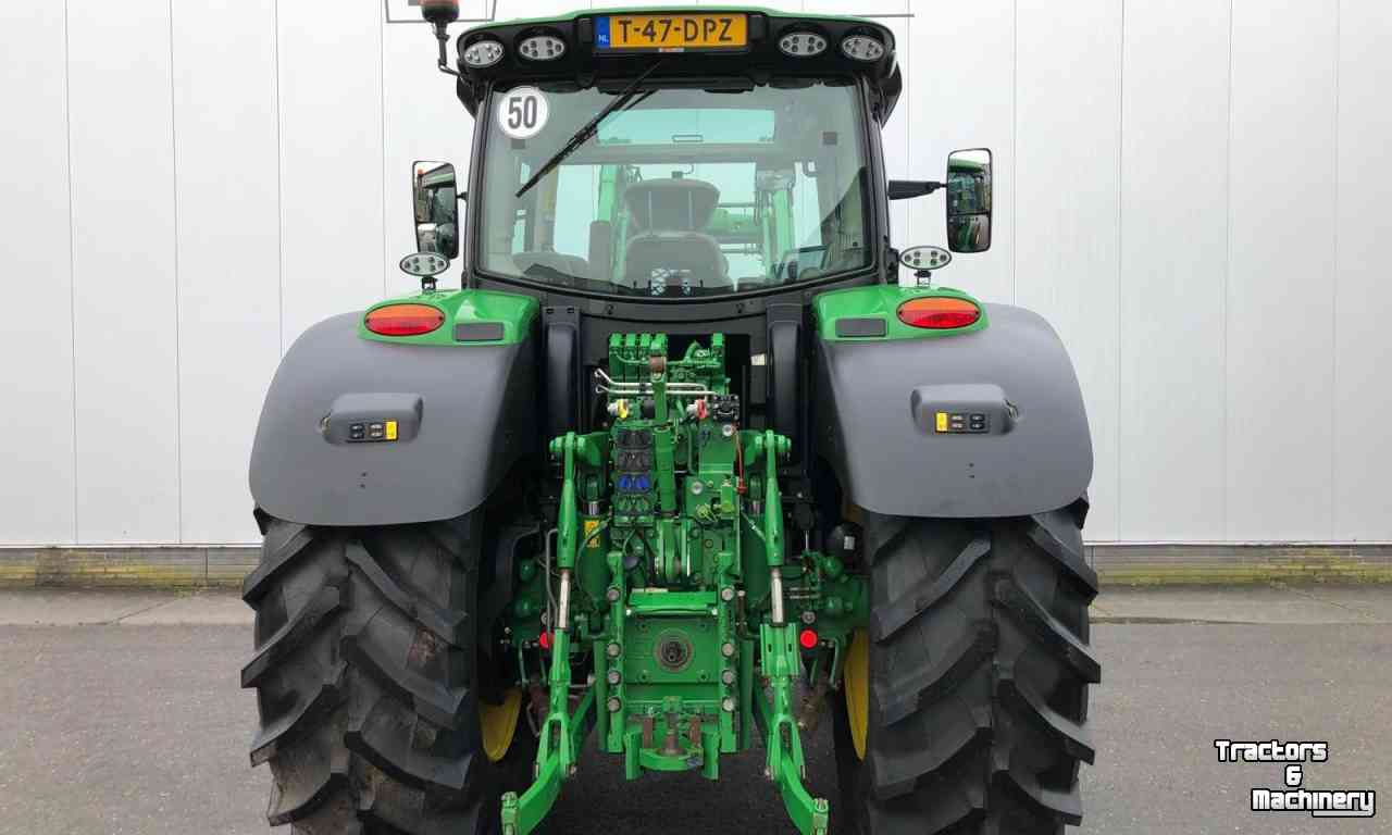 Traktoren John Deere 6155R AP AT FH PTO + 663R Frontlader / Voorlader