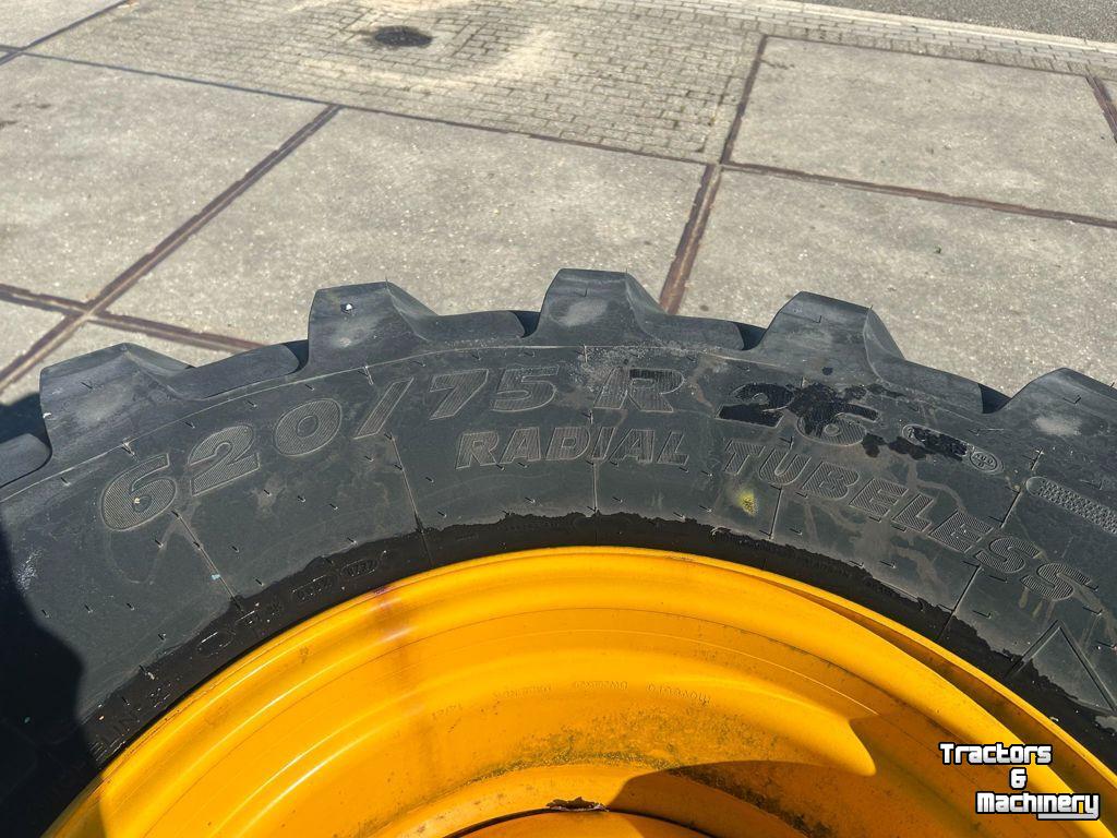 Wielen, Banden, Velgen & Afstandsringen Michelin 4x620/75R26 megaXbib 12 gaats JCB velgen