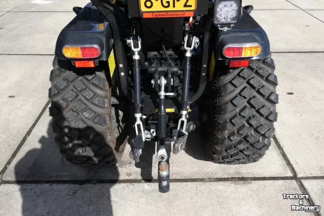 Tractor / Trekker Captain 263