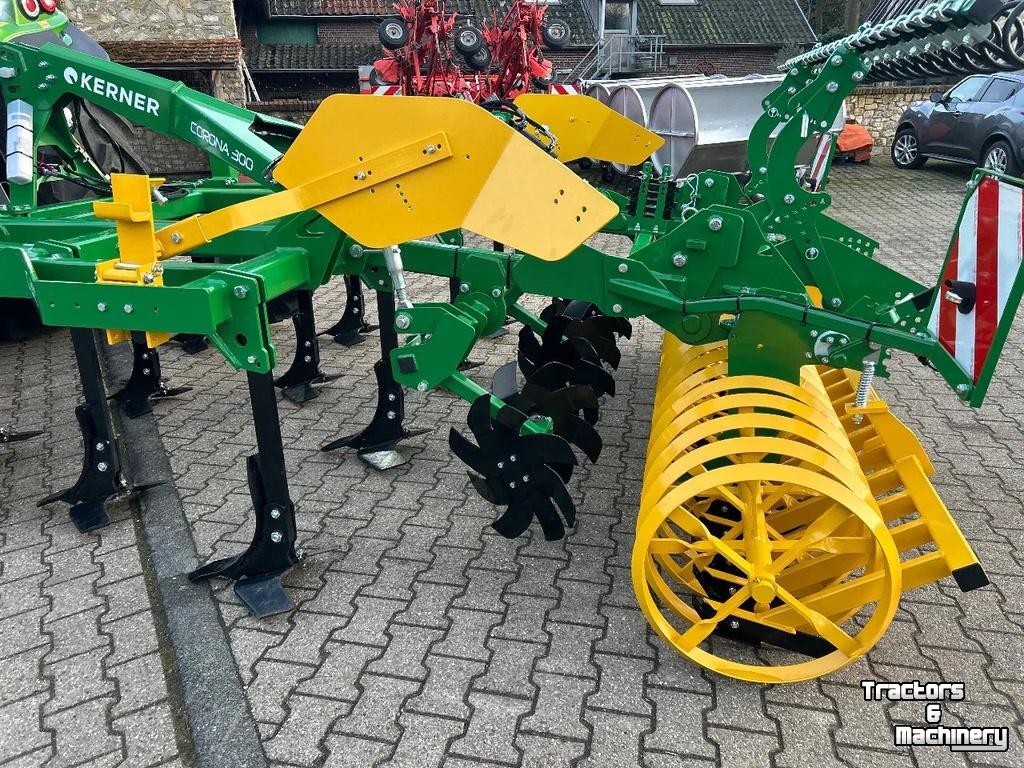 Cultivator Kerner Corona 300 sterwiel cultivator