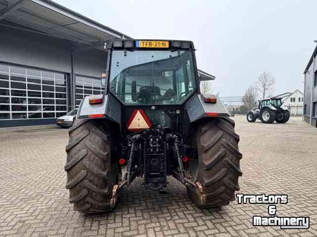 Tractor / Trekker Valtra 8150