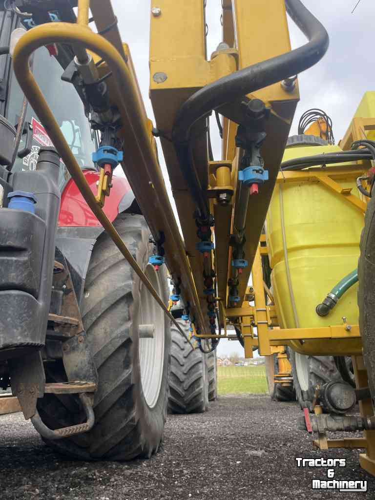 Gedragen Veldspuit Dubex Model 8 in perfecte staat