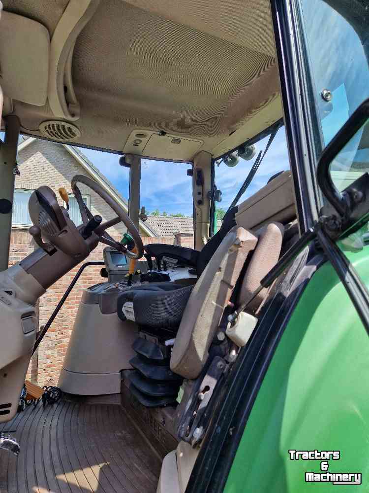 Tractor / Trekker John Deere 7530