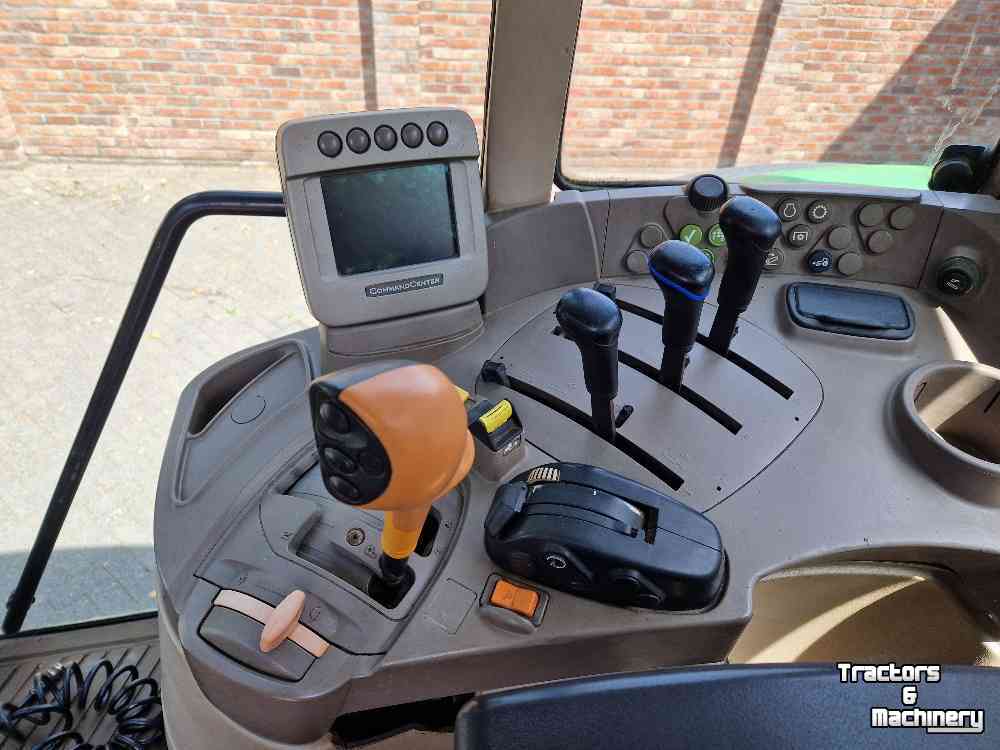 Tractor / Trekker John Deere 7530