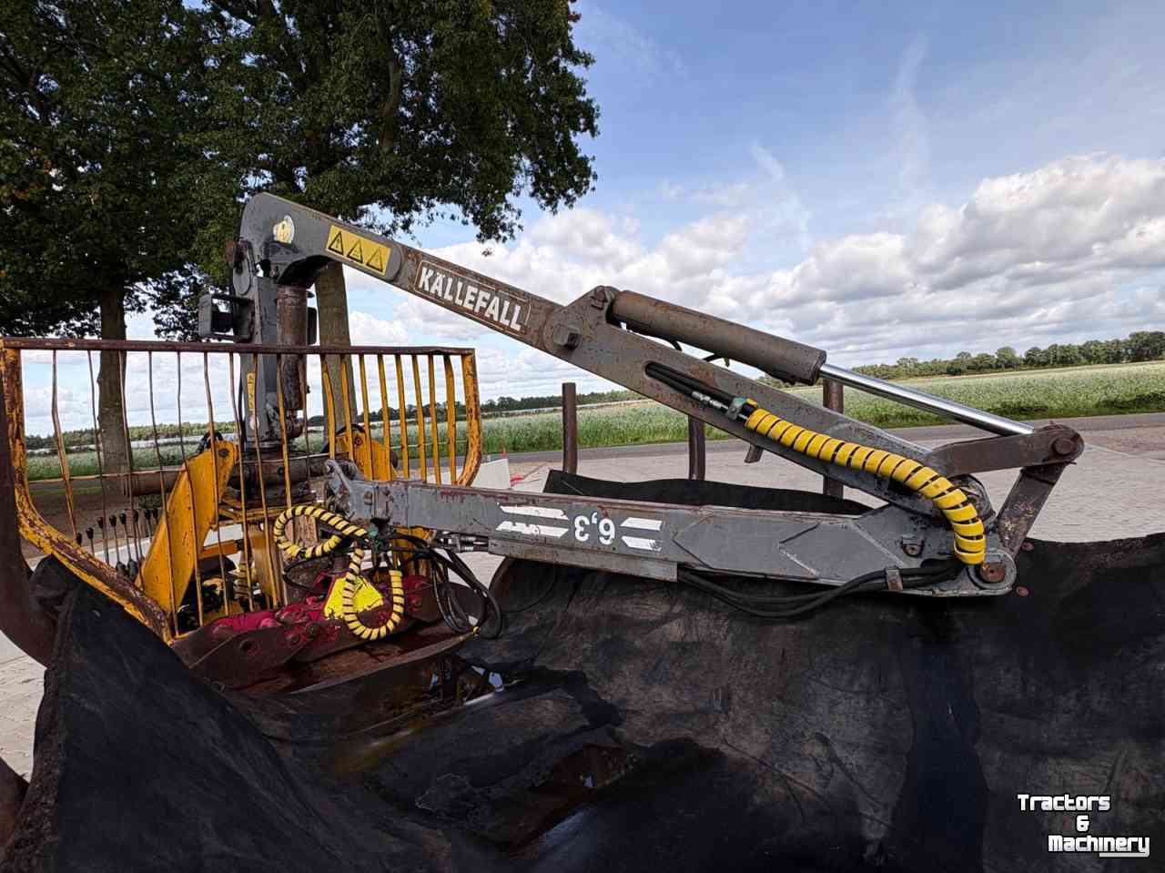 Bomenuitrijwagen  Källefall 6.3