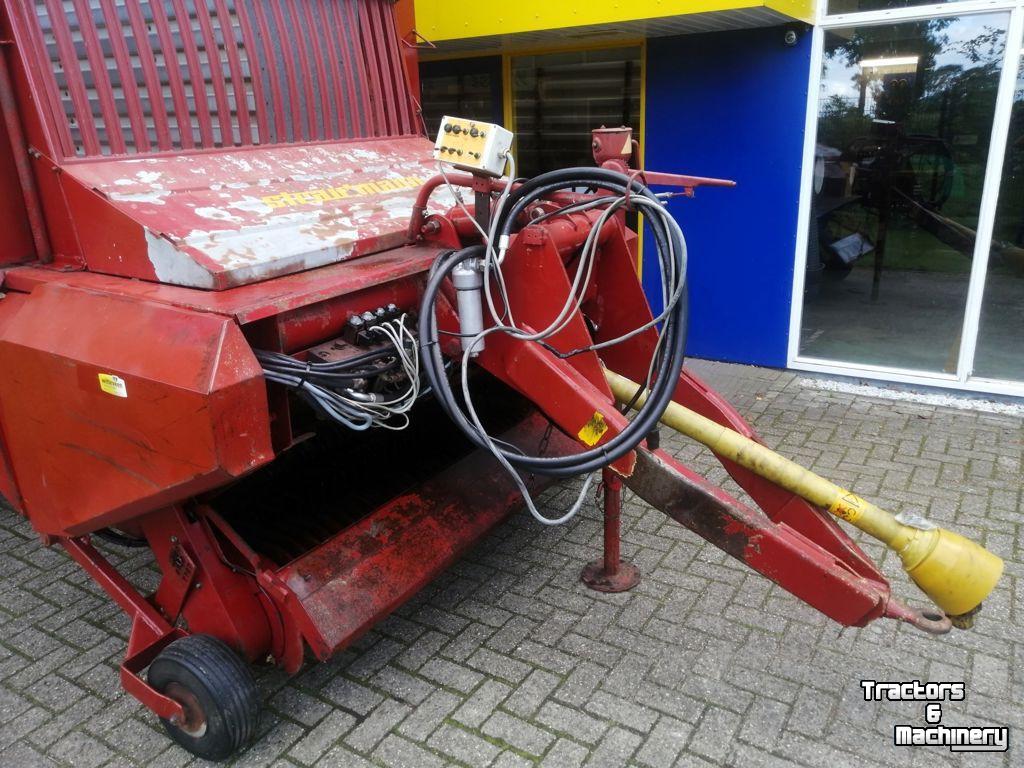 Opraapwagen Strautmann Vitesse 230 opraapwagen