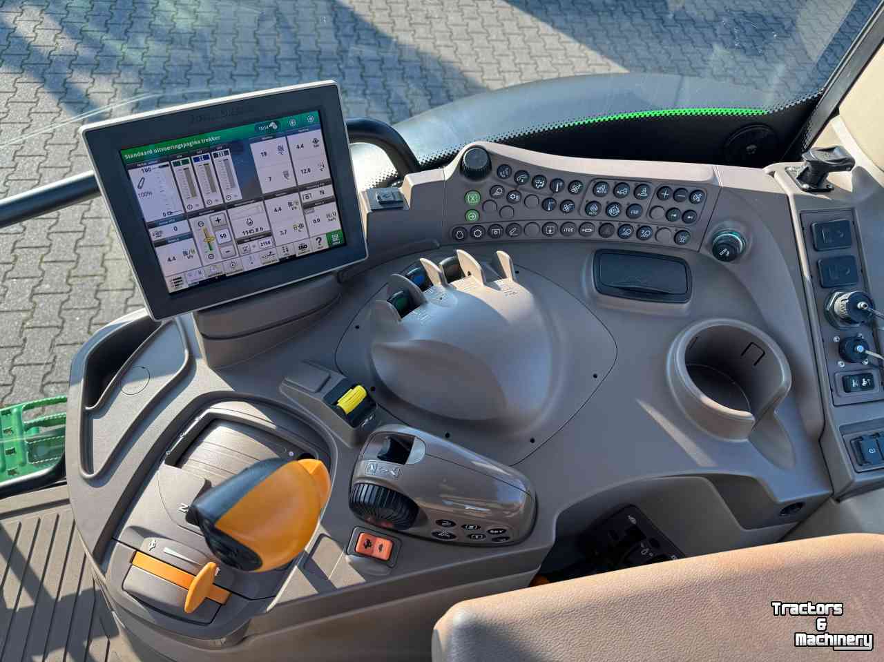 Traktoren John Deere 6120R AQ 40-eco + KRUIP TLS HCS 1150 UUR!!!