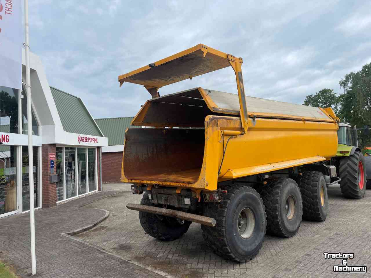 Gronddumper / Zandkipper / Grondverzetkipwagen / Dumper AJK ZLK-330